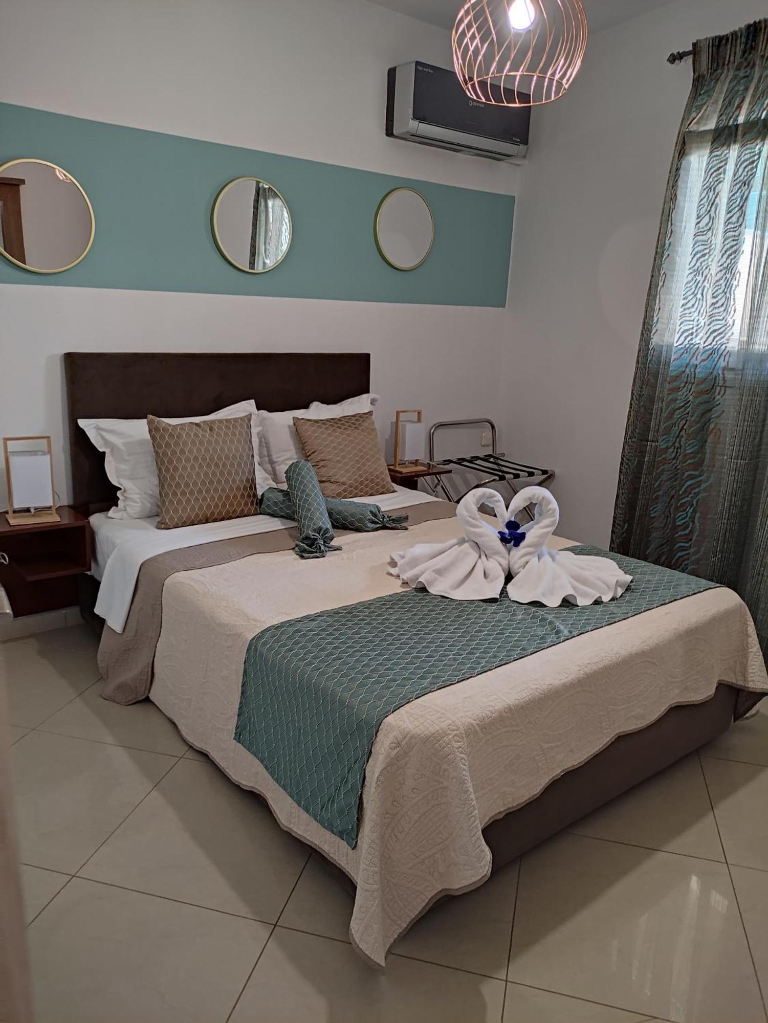 Evris House color suite Kavala Chambre photo