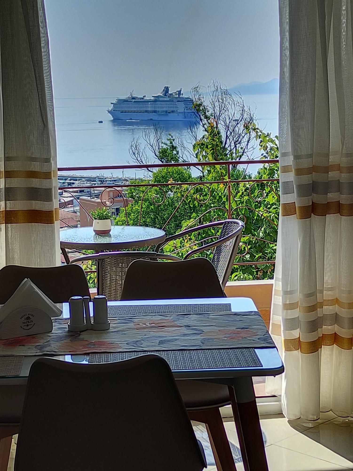 Evris House color suite Kavala Extérieur photo